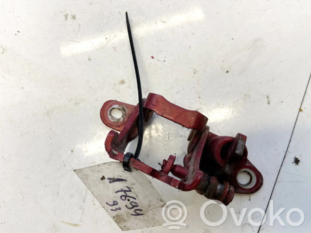 Dodge Caliber Balama inferioară ușă spate 