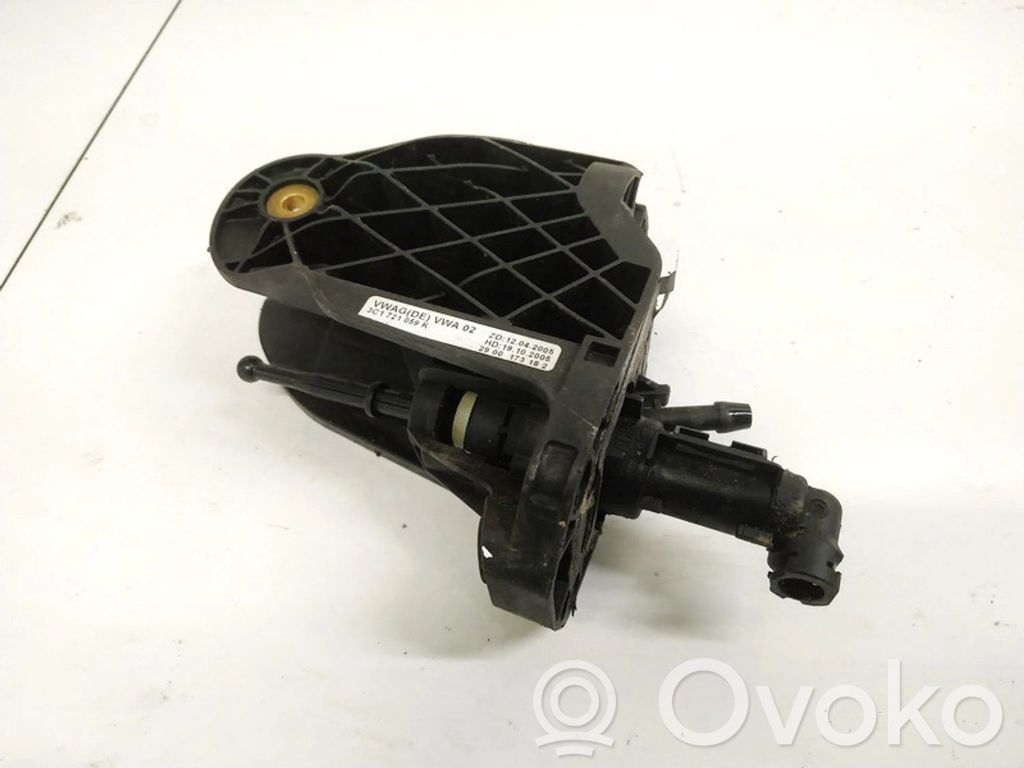 Volkswagen PASSAT B5.5 Kytkimen pääsylinteri 