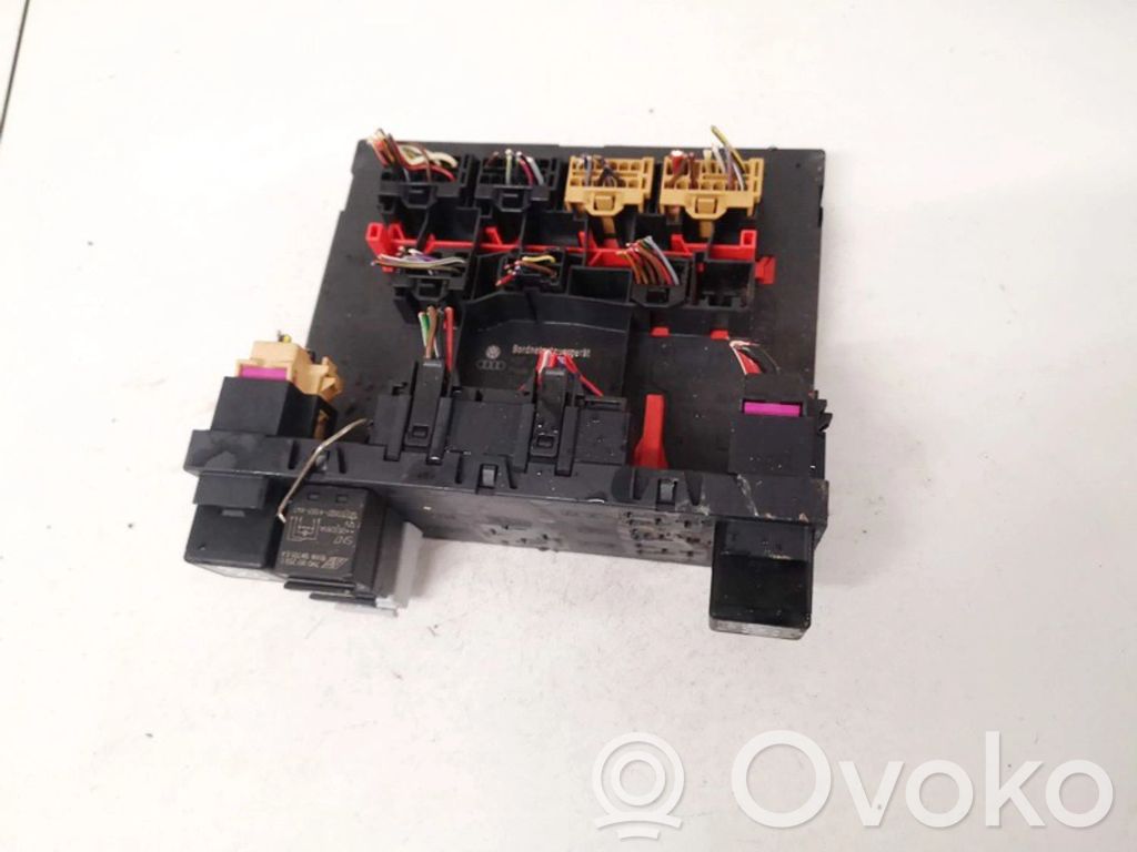 Module confort   3C0937049J,F005V00530,3C0937049J,F005V00530