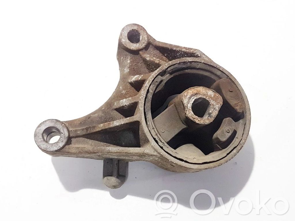 Opel Zafira B Engine mount bracket 