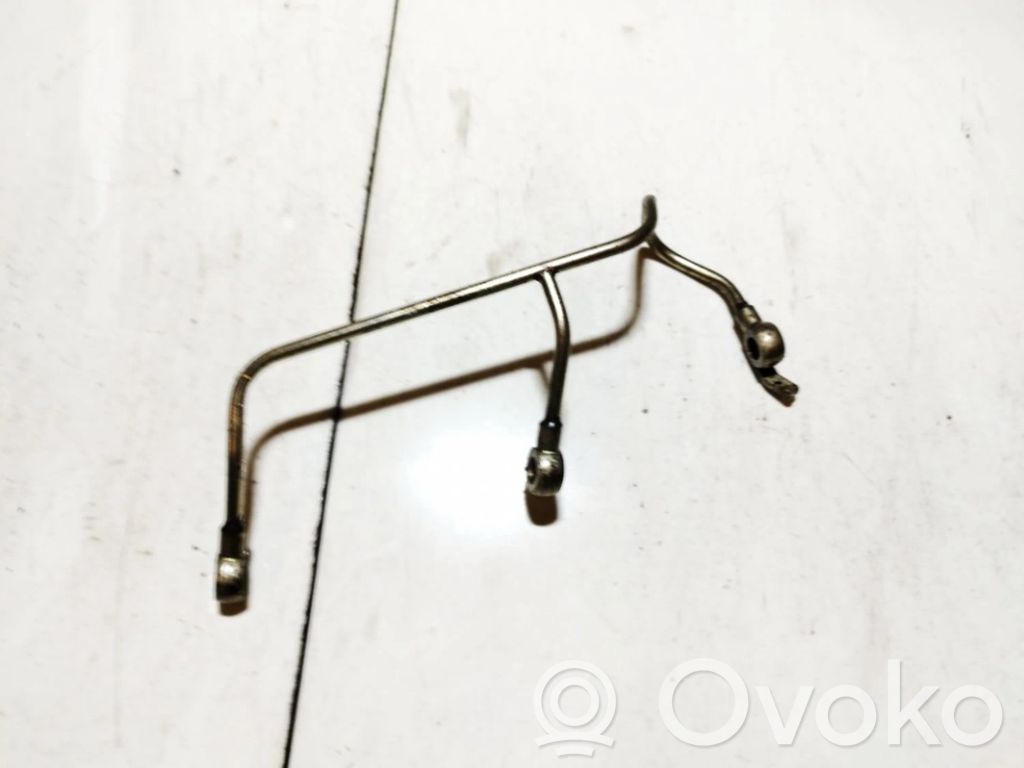Tubo carburante