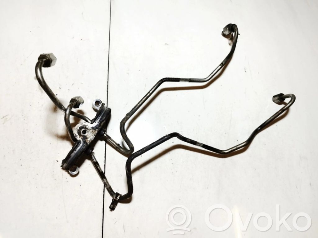 Tubo carburante