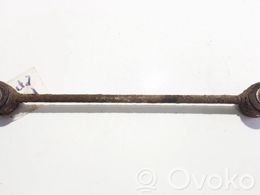 Articulación de barra estabilizadora delantera