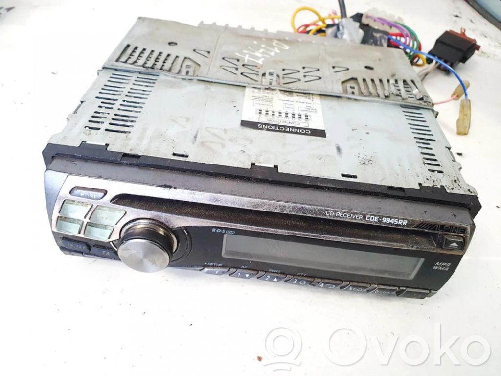 Honda CR-V Radio / CD-Player / DVD-Player / Navigation 