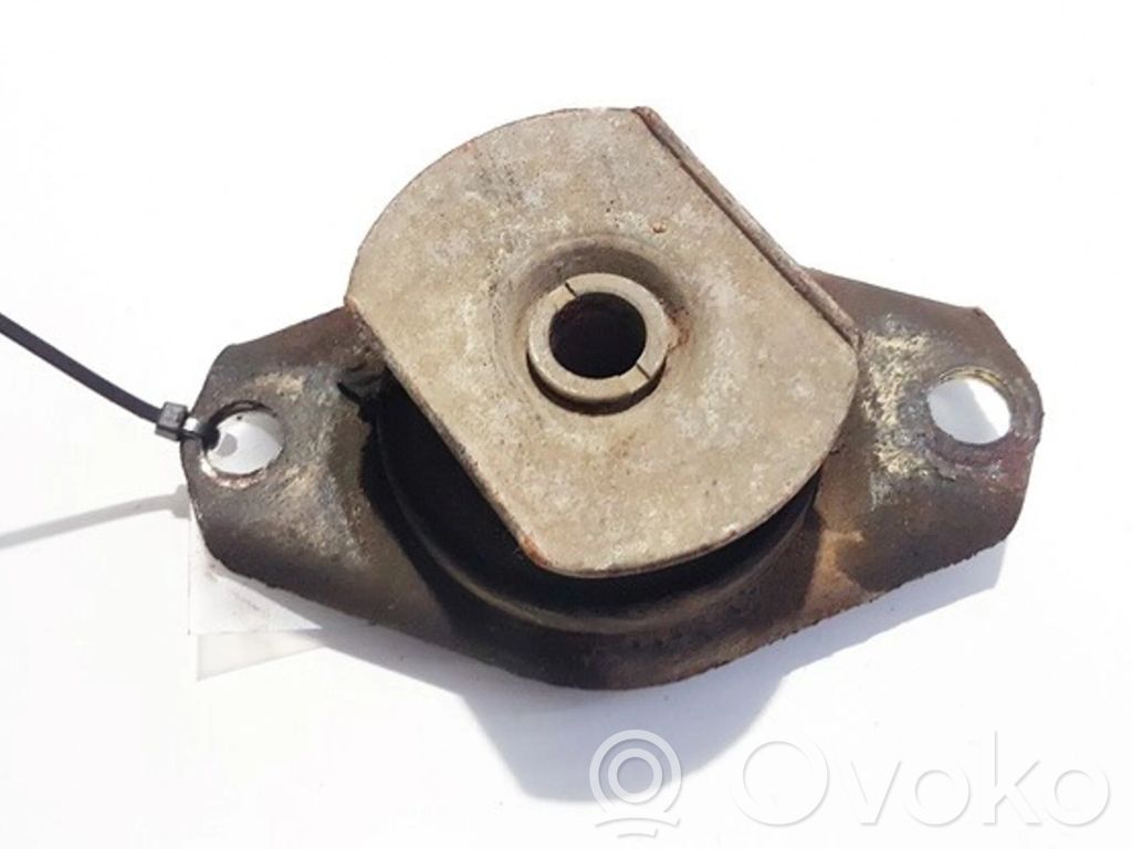 Alfa Romeo 147 Engine mount bracket 