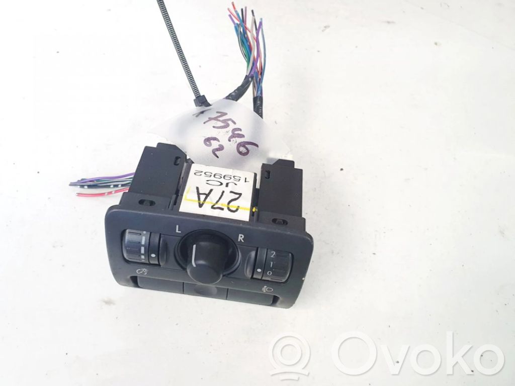 Subaru Legacy Interruptor de control de altura del faro delantero 