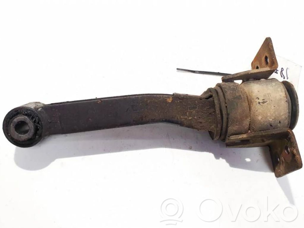 Soporte de montaje del motor