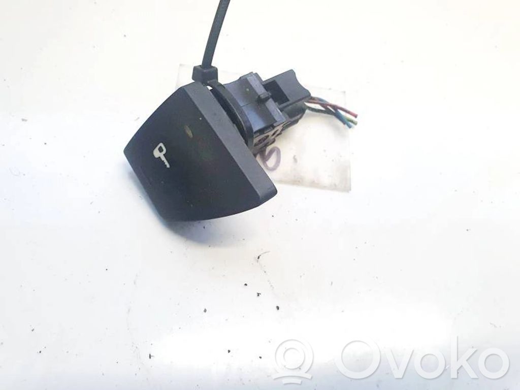 Peugeot 307 Interruttore a pulsante della chiusura centralizzata 
