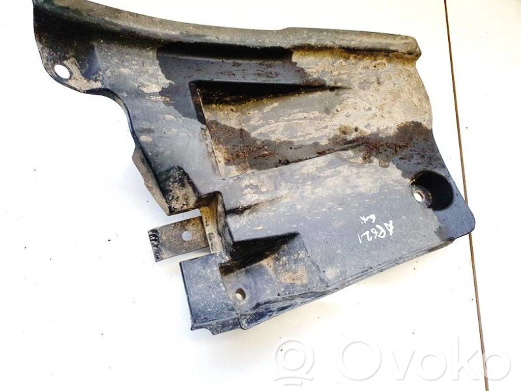 Toyota Avensis T270 Apărători interioare aripă roată spate 