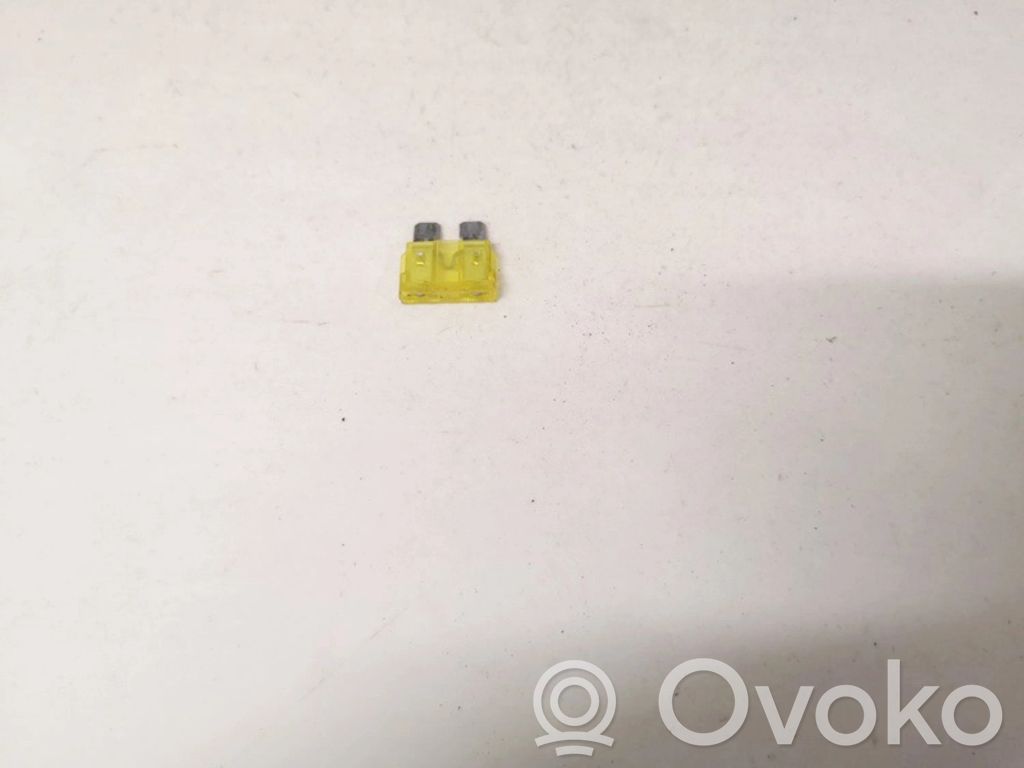 Fusible