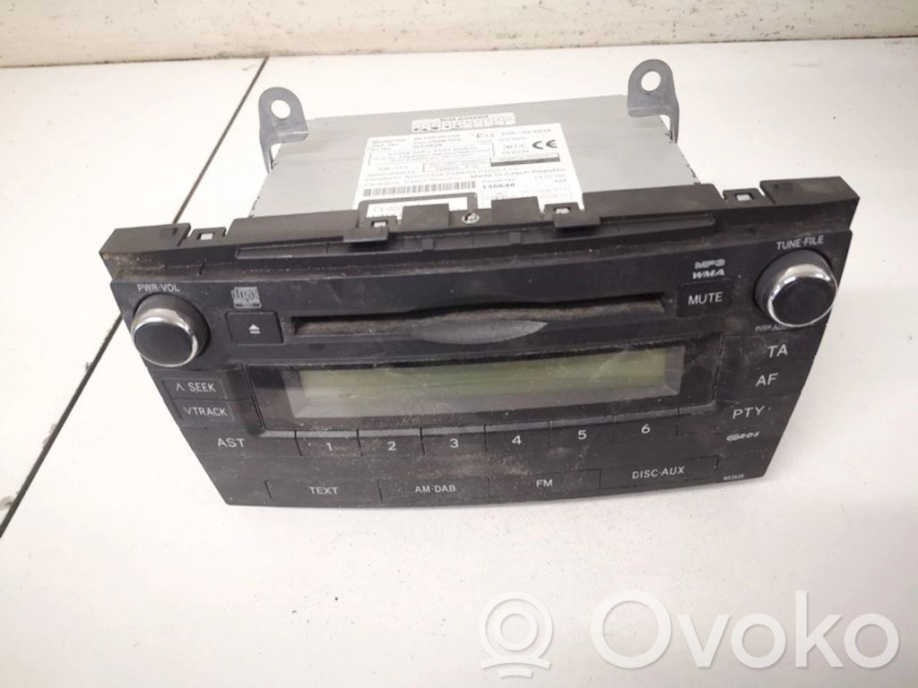 Toyota Avensis T270 Unité principale radio / CD / DVD / GPS