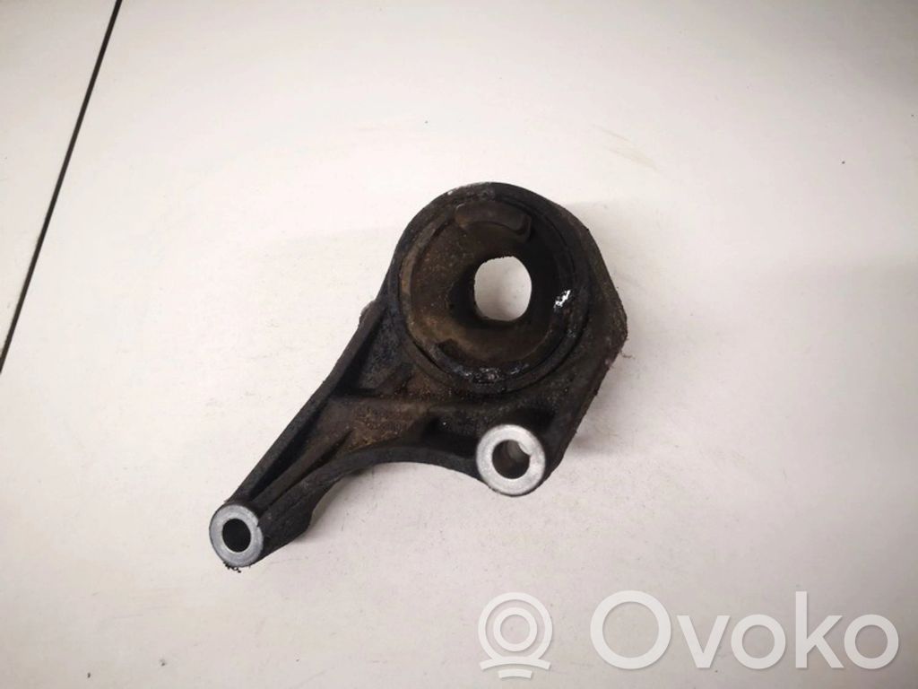 Opel Vectra C Engine mount bracket 