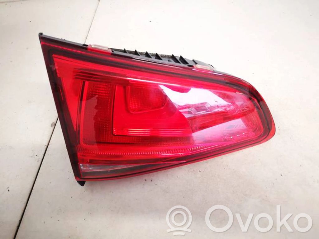 Volkswagen Golf VII Luci posteriori del portellone del bagagliaio 