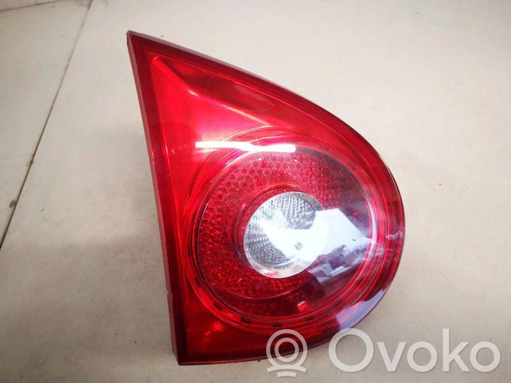Volkswagen Golf V Luci posteriori del portellone del bagagliaio 