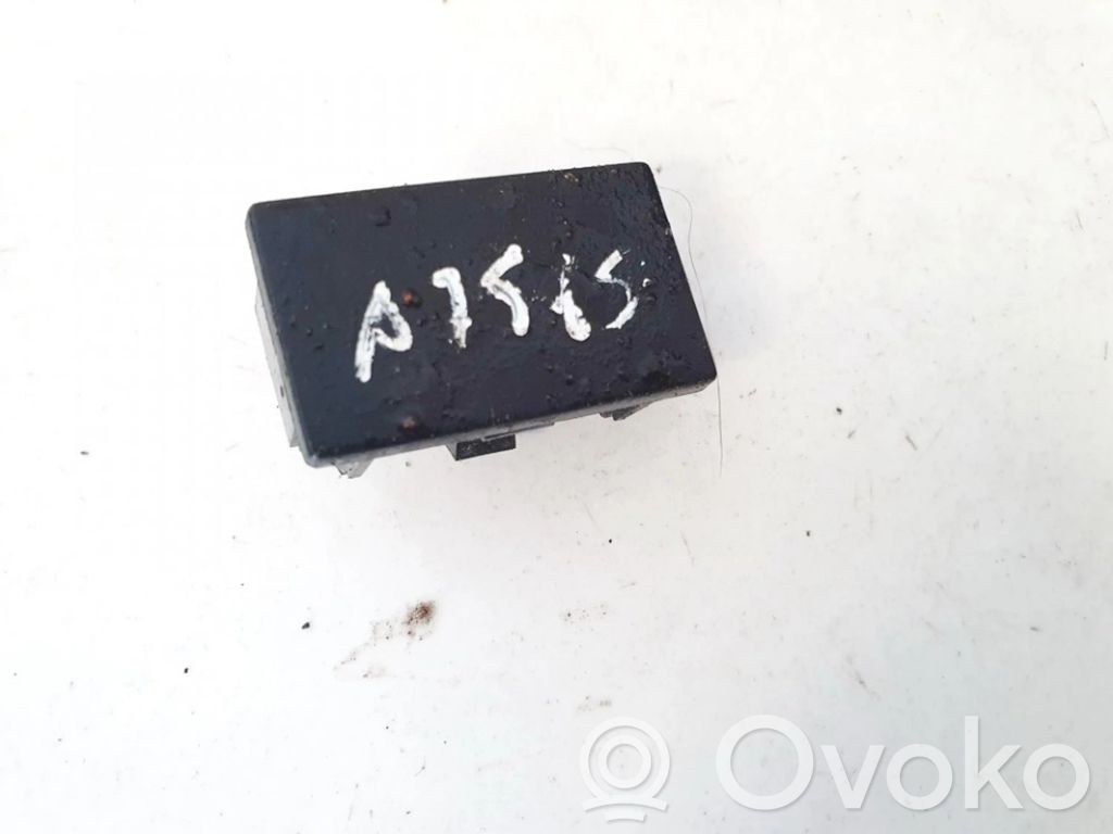 Volkswagen PASSAT B5 Altra parte interiore 