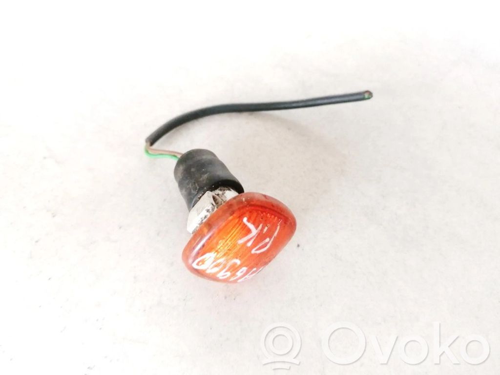 Seitenblinker   4D0949127,4D0949127