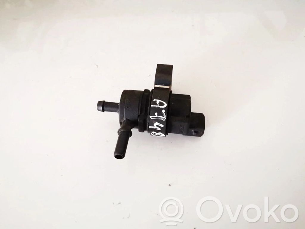 Mercedes-Benz ML W163 Válvula de vacío (Usadas)