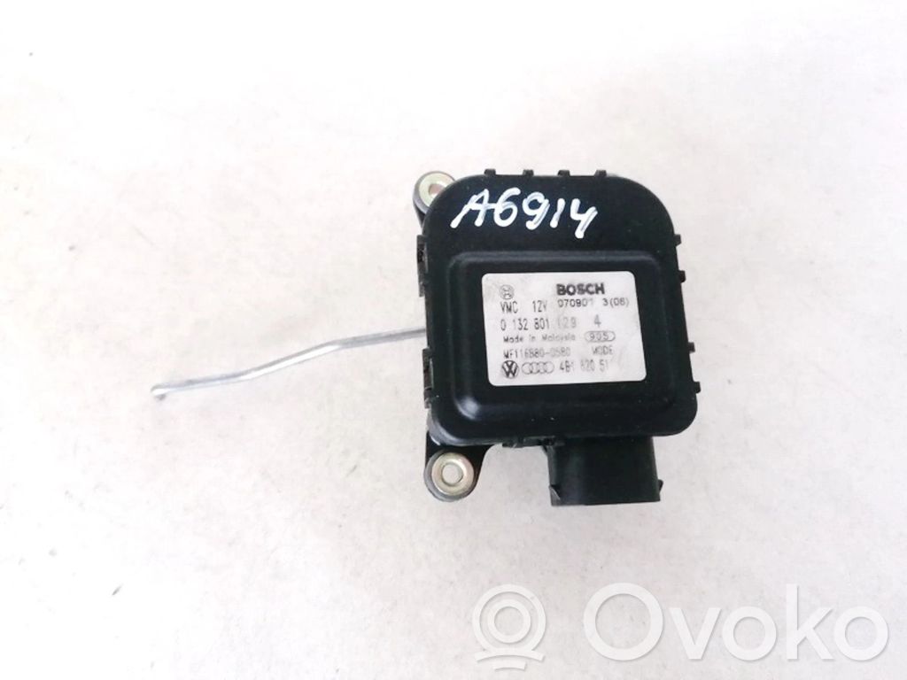 Motor/actuator clapetă aer   0132801129,4B1820511,0132801129,4B1820511