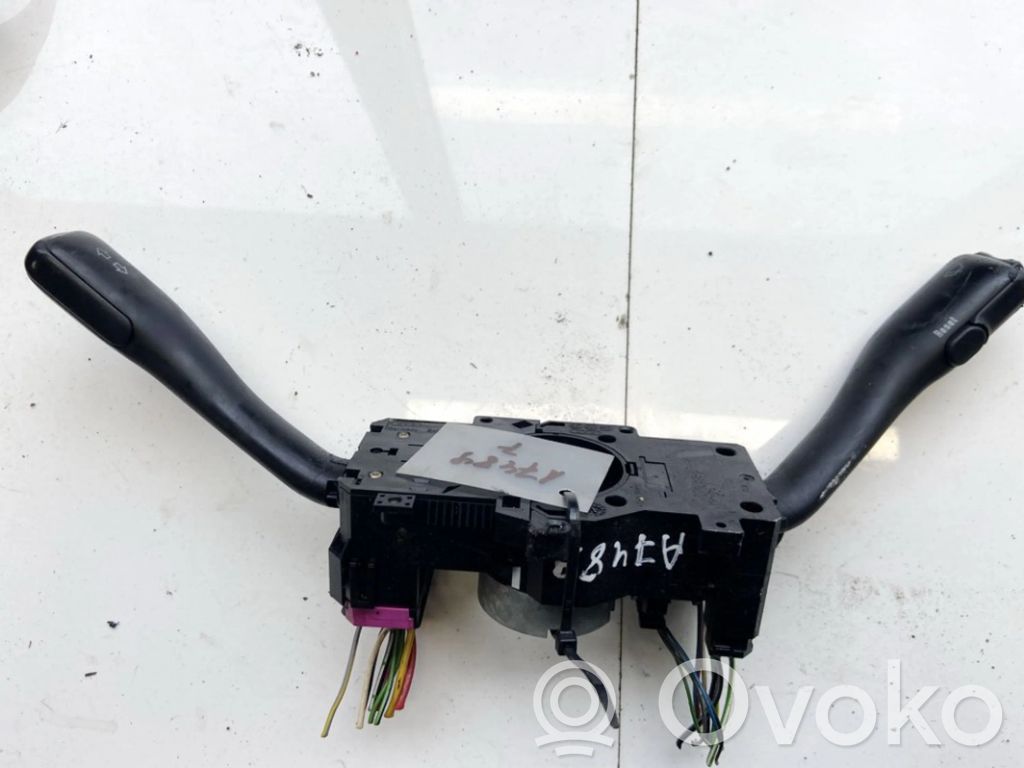 Volkswagen PASSAT B5 Leva indicatori