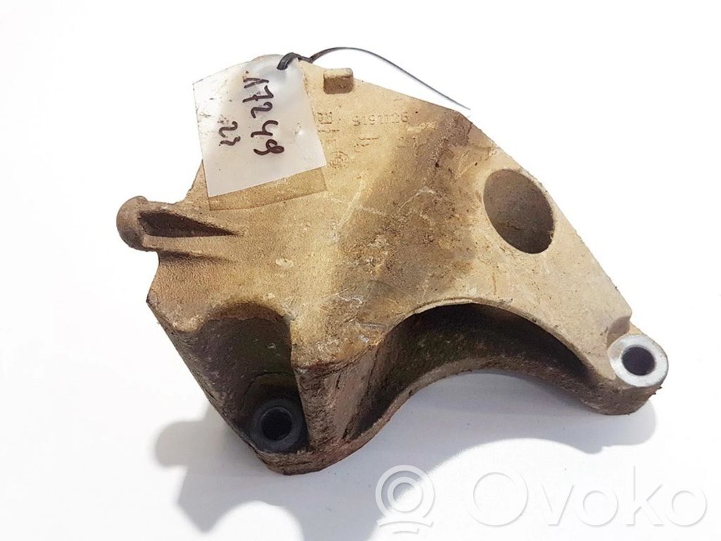 Fiat Croma Moottorin kiinnikekorvake 