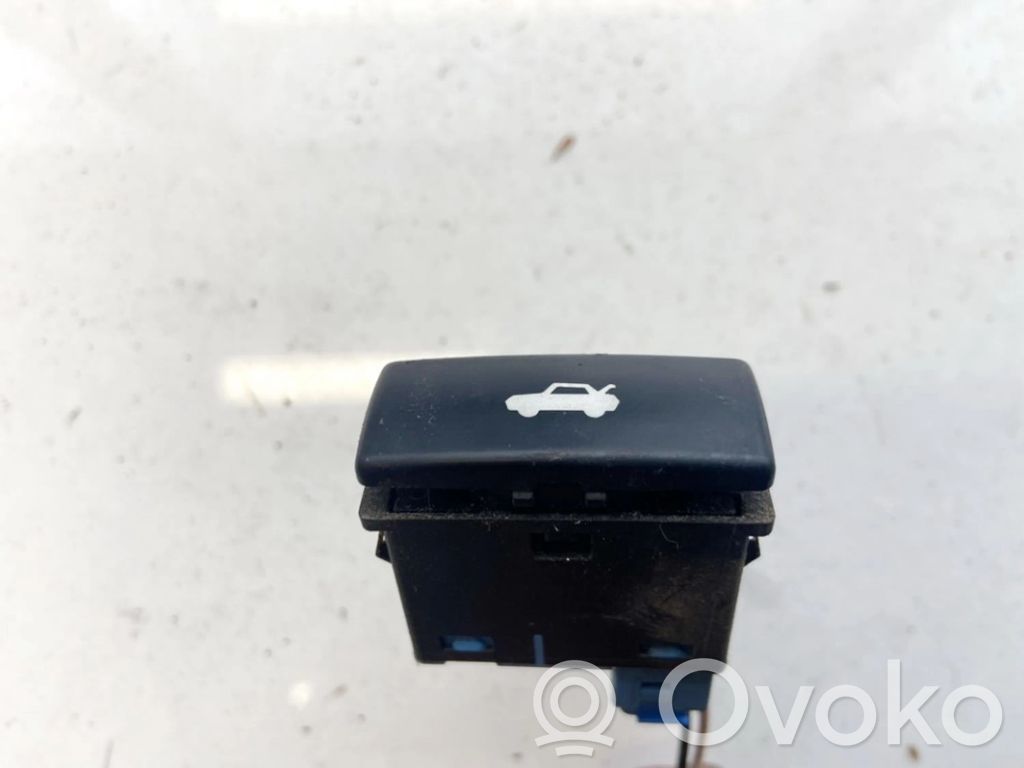 Rover 75 Comutator deschidere hayon 