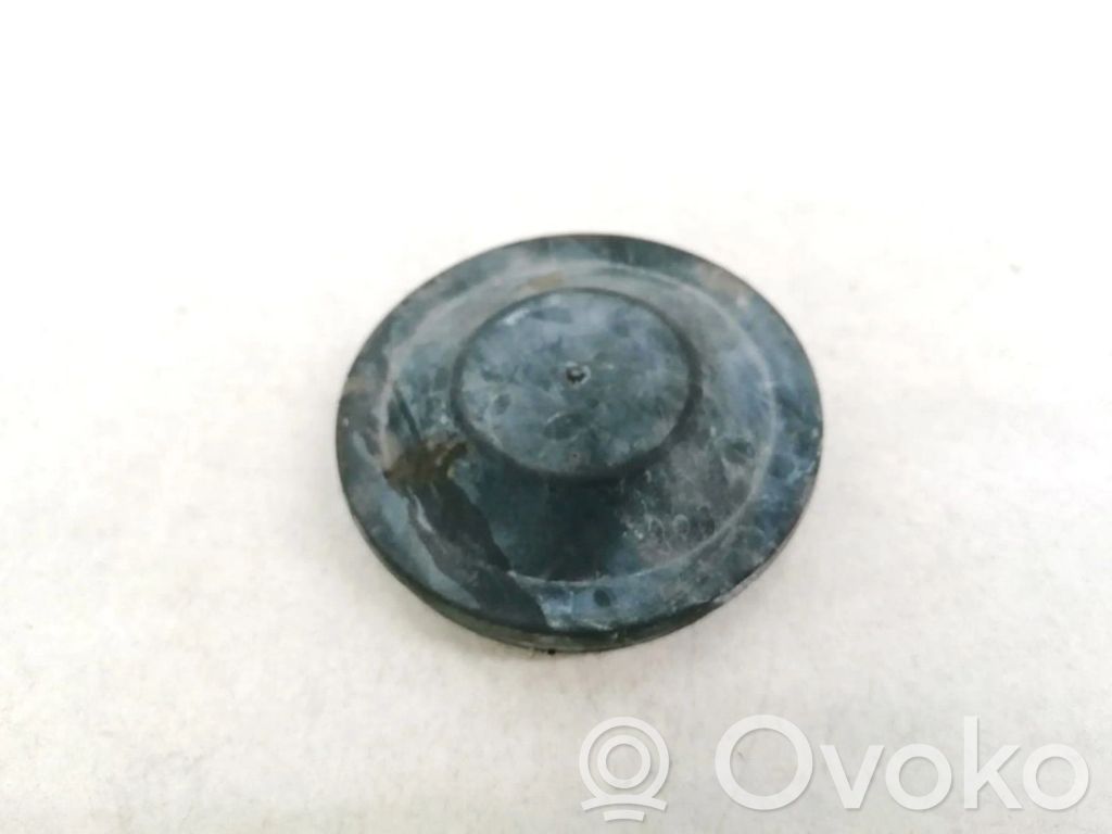 Opel Zafira B Cache-poussière de phare avant