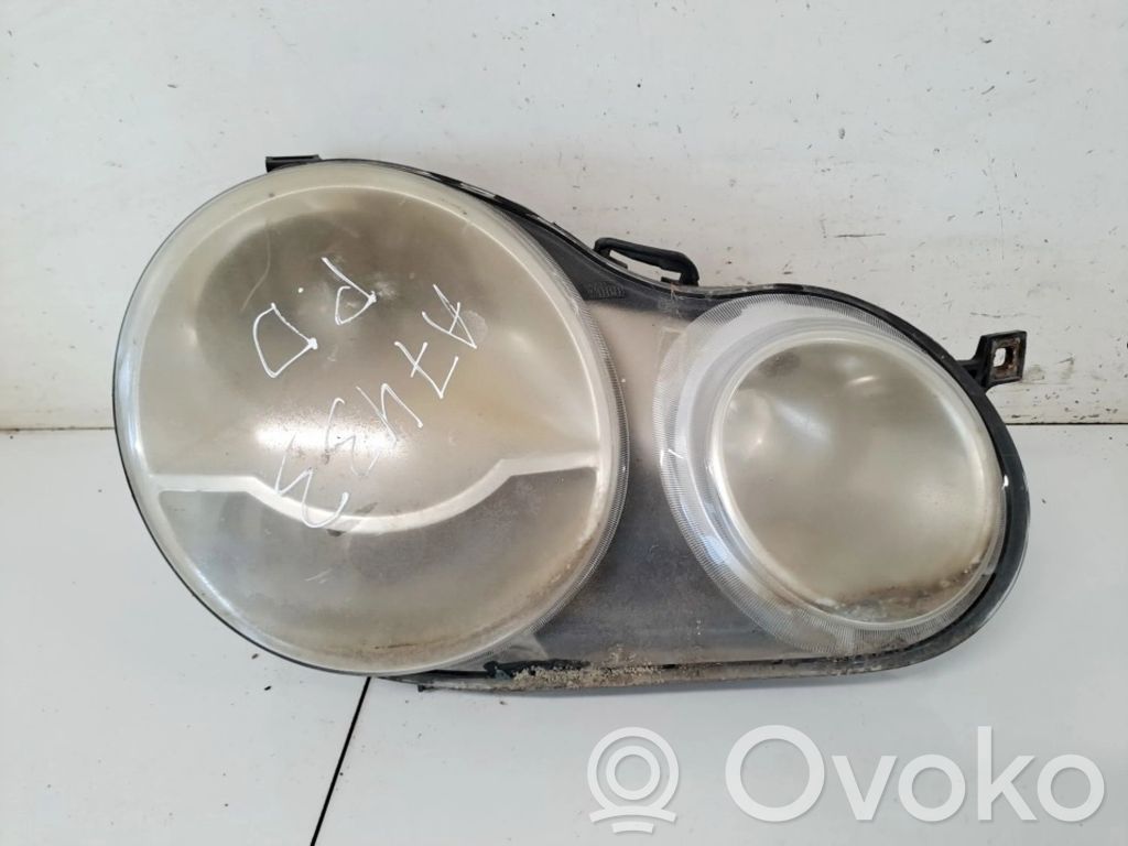Volkswagen Polo Lampa przednia 