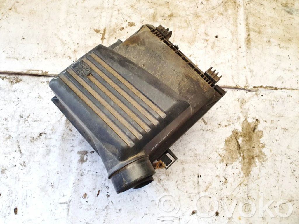 Volkswagen Vento Cutie filtru aer 