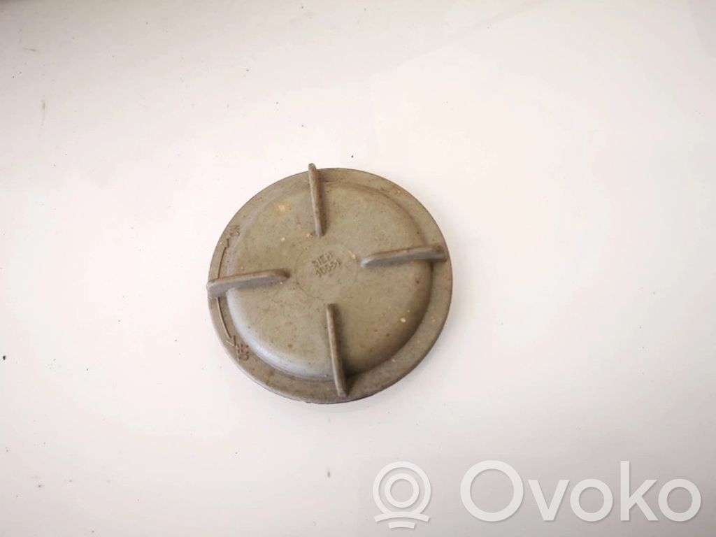 Lancia Kappa Headlight/headlamp dust cover 