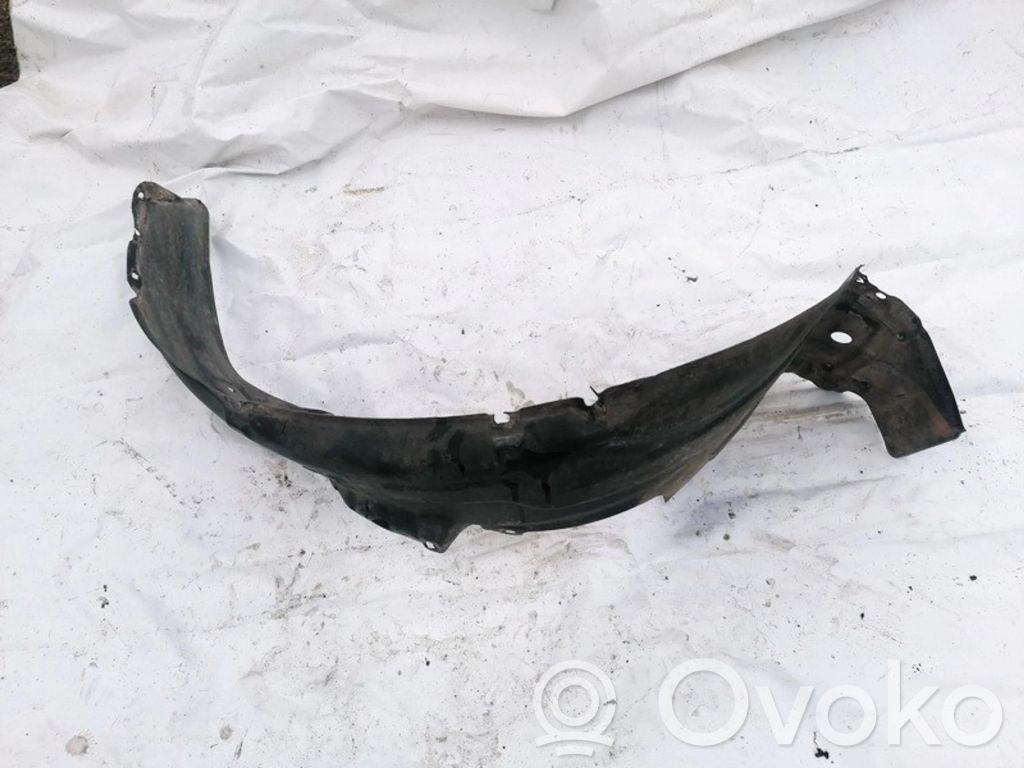 Nissan Almera Nadkole przednie 