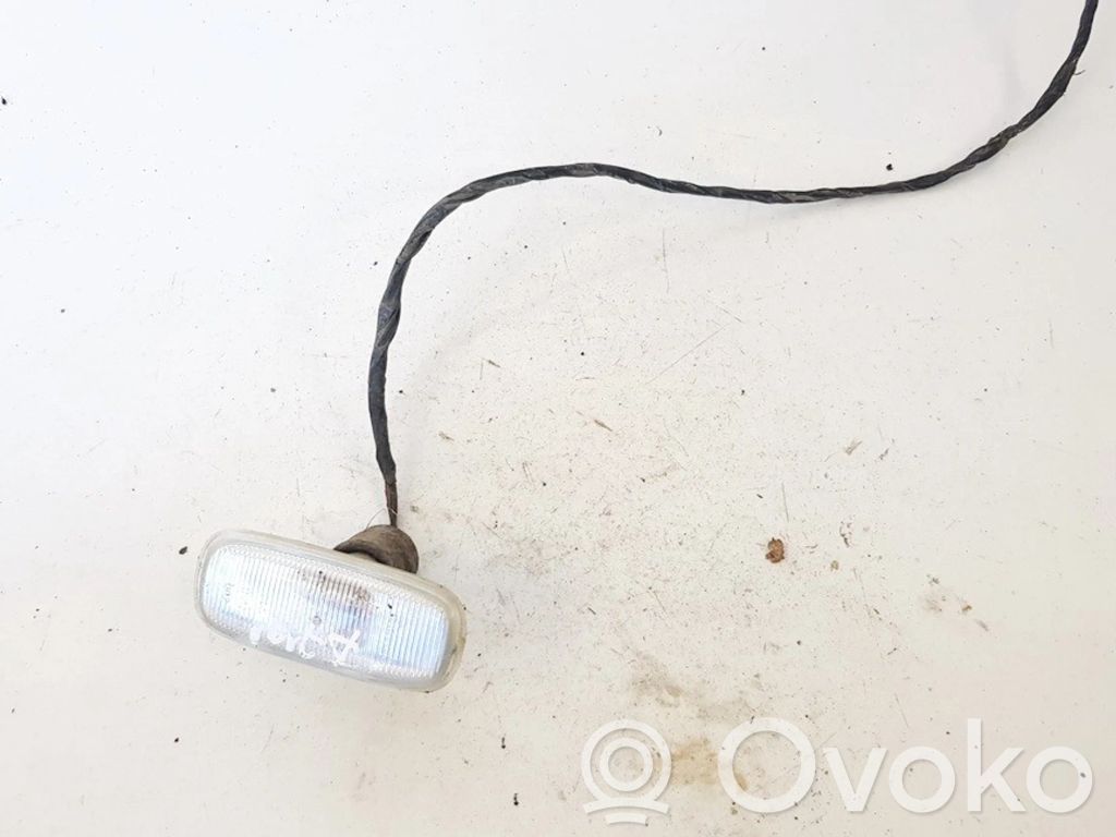 Audi A3 S3 8L Feu clignotant répétiteur d'aile avant 