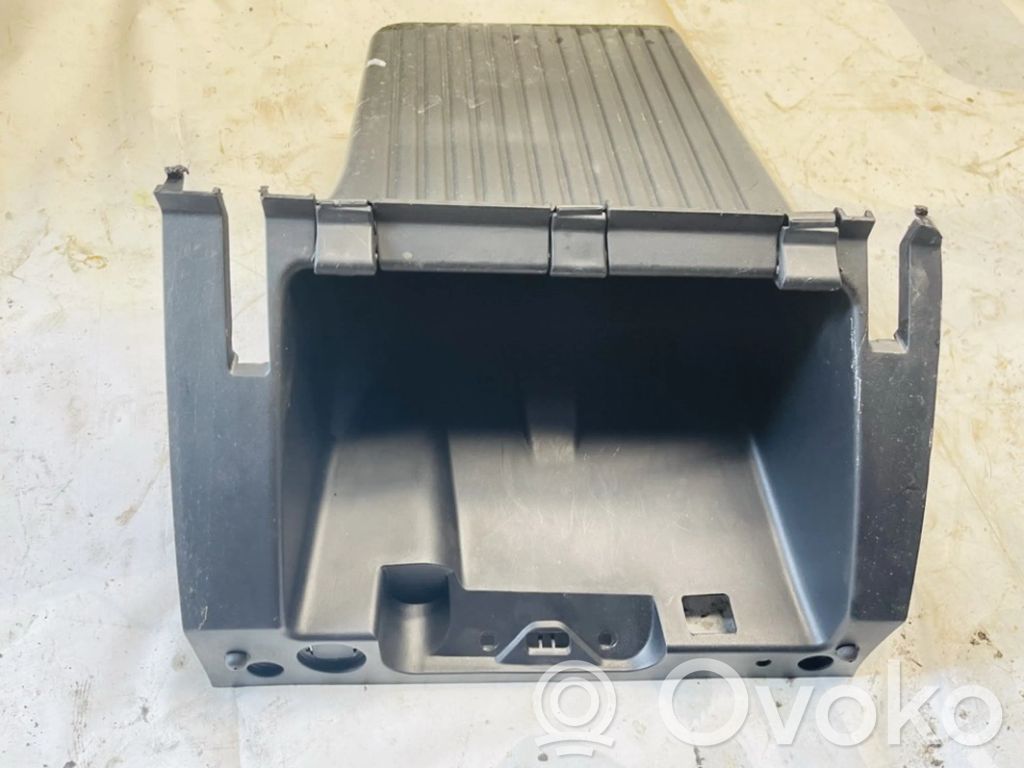 Ford Focus Schowek deski rozdzielczej 