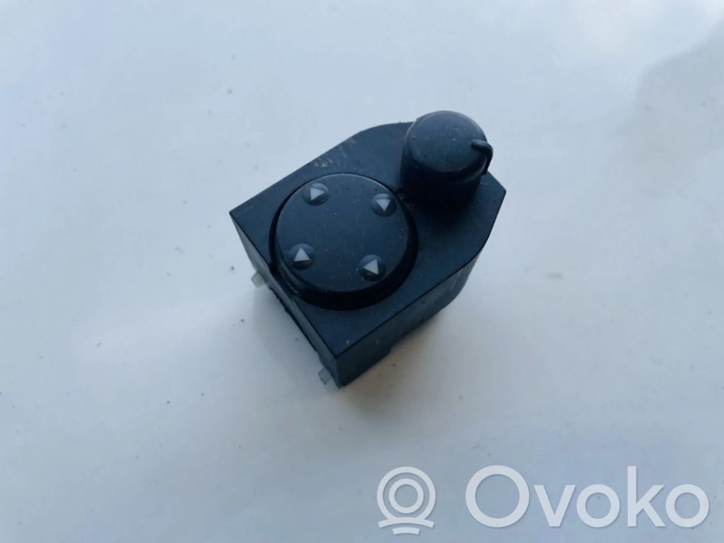 Interruptor del espejo lateral   8D0959565,03240014,03240014,8D0959565