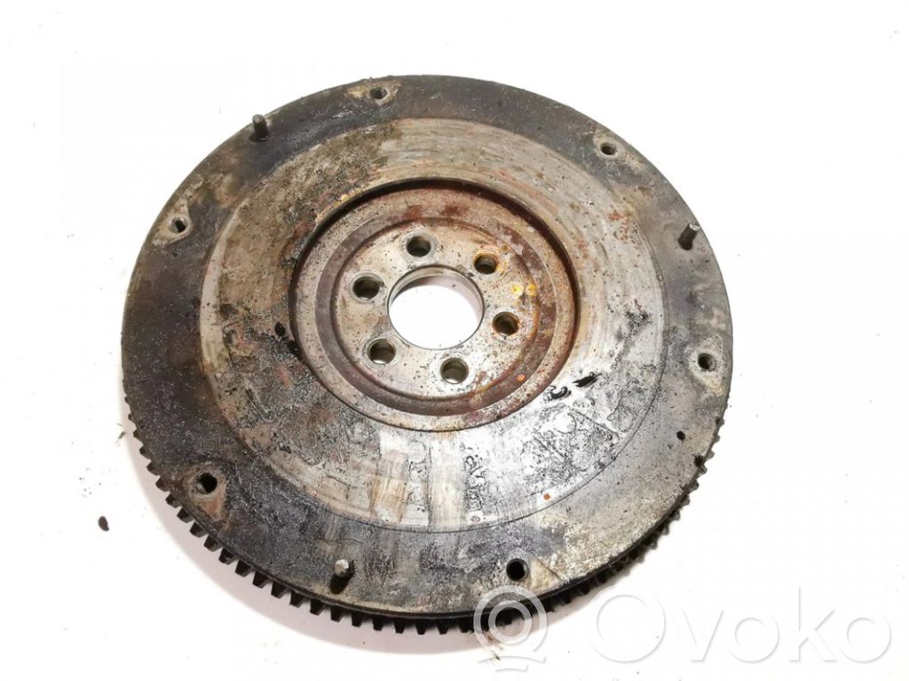 Nissan Almera N16 Volano