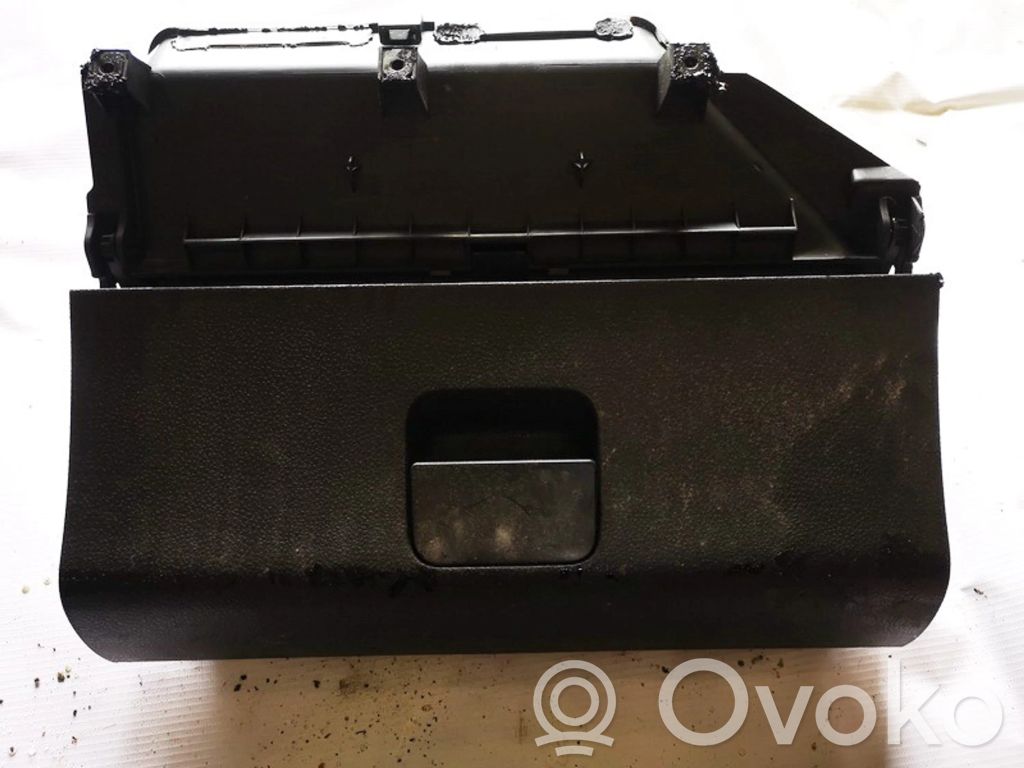 Volkswagen Polo IV 9N3 Vano portaoggetti