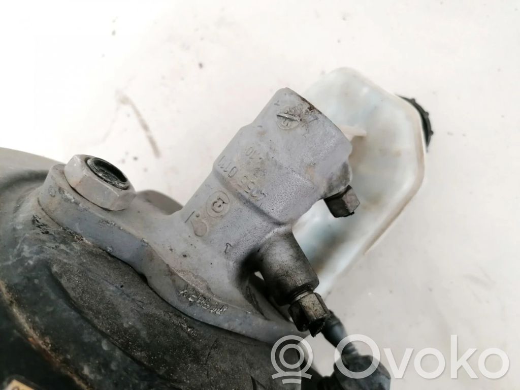 Opel Insignia A Pääjarrusylinteri 