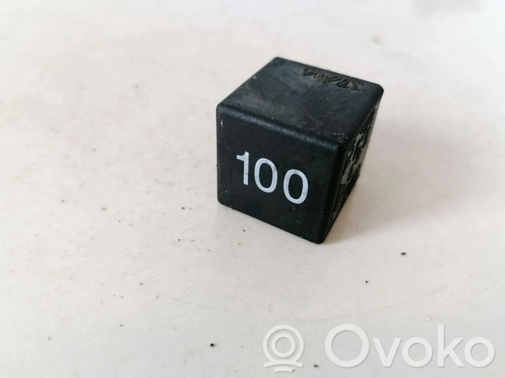 Volkswagen Polo IV 9N3 Altri relè