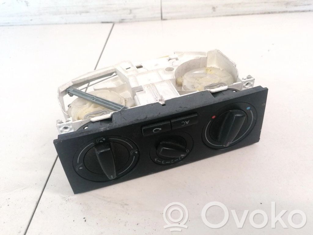 Volkswagen Polo III 6N 6N2 6NF Unitate control climatizare