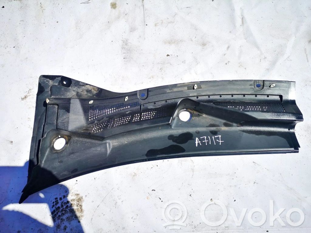 Nissan X-Trail T30 Rivestimento del tergicristallo