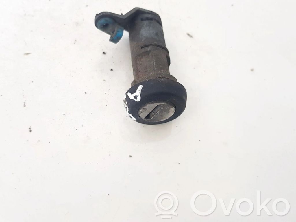BMW 7 F01 F02 F03 F04 Broască ușă față (lângă mâner) 