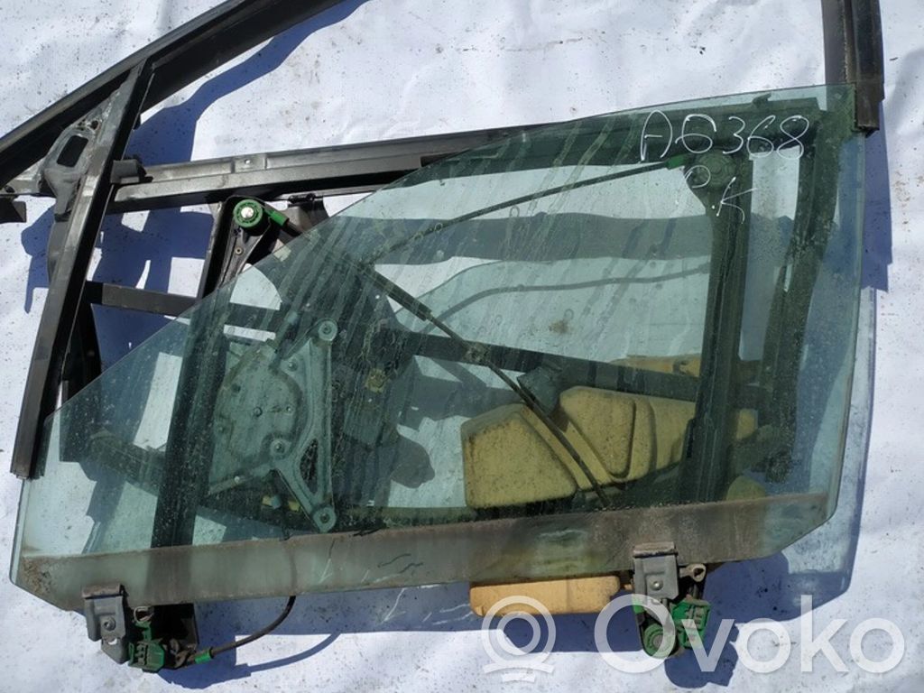 Audi A4 S4 B5 8D Geam ușă față patru uși 