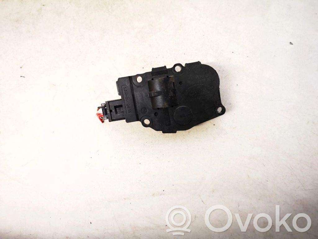 BMW 7 F01 F02 F03 F04 Moteur / actionneur de volet de climatisation