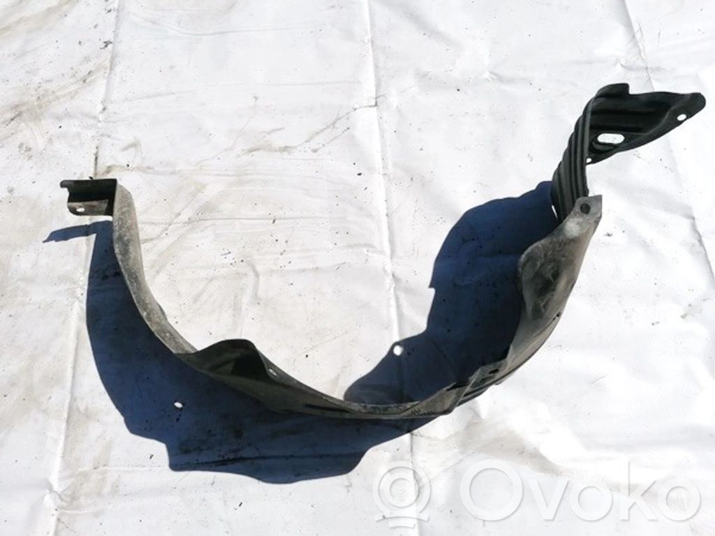 Nissan Micra Nadkole przednie