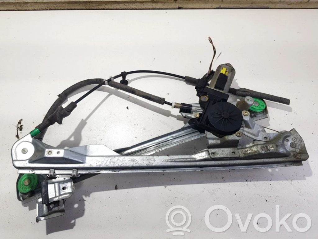 Ford Focus Regulador con motor de la ventanilla de la puerta corredera 