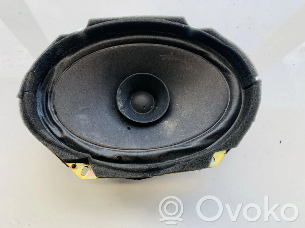 Etuoven kaiutin   C23566960,C23566960