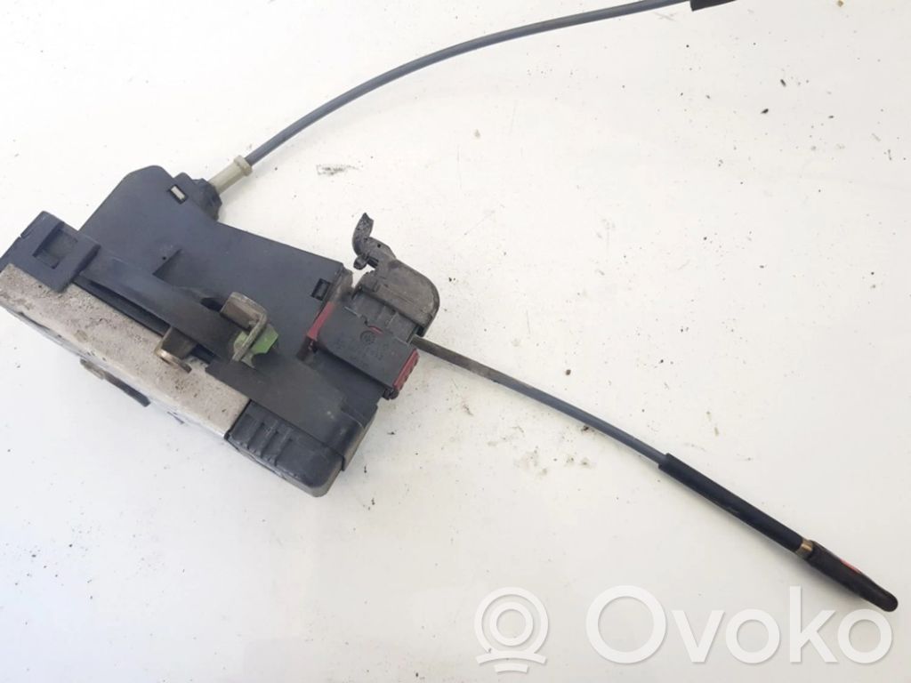 Opel Zafira A Încuietoare ușă față