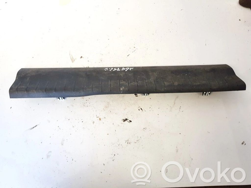 Dodge Journey Capac prag spate 
