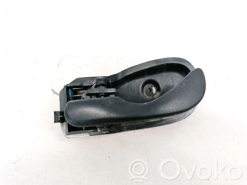 Ford Focus Rear door interior handle 