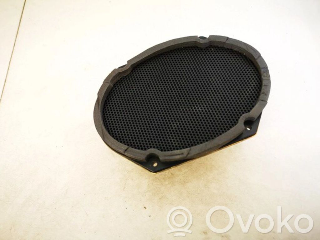 Ford Mondeo Mk III Etuoven kaiutin 