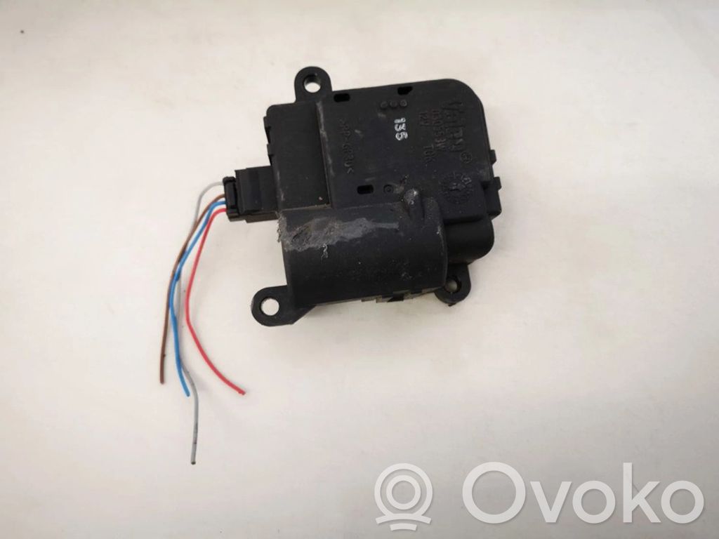 Motor/actuator clapetă aer   030553W,030553W